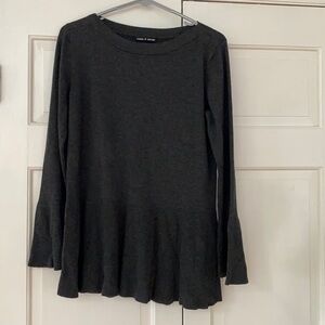 Cable & Gauge Peplum Bell Sleeved‎ Charcoal Sweater Ribbed Peplum Knit Top